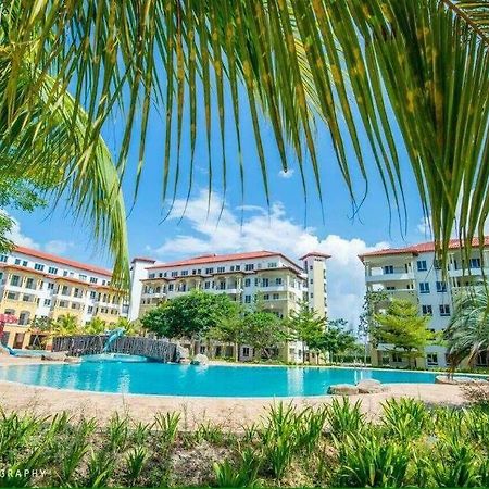 Tiara Desaru Resort Екстер'єр фото