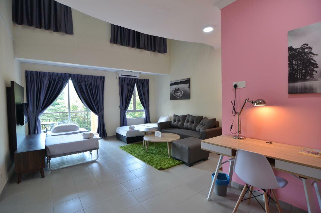 Tiara Desaru Resort Екстер'єр фото